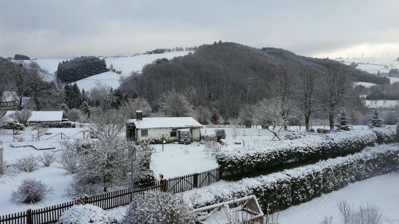 Zur Schoenen Aussicht Hellenthal Luaran gambar